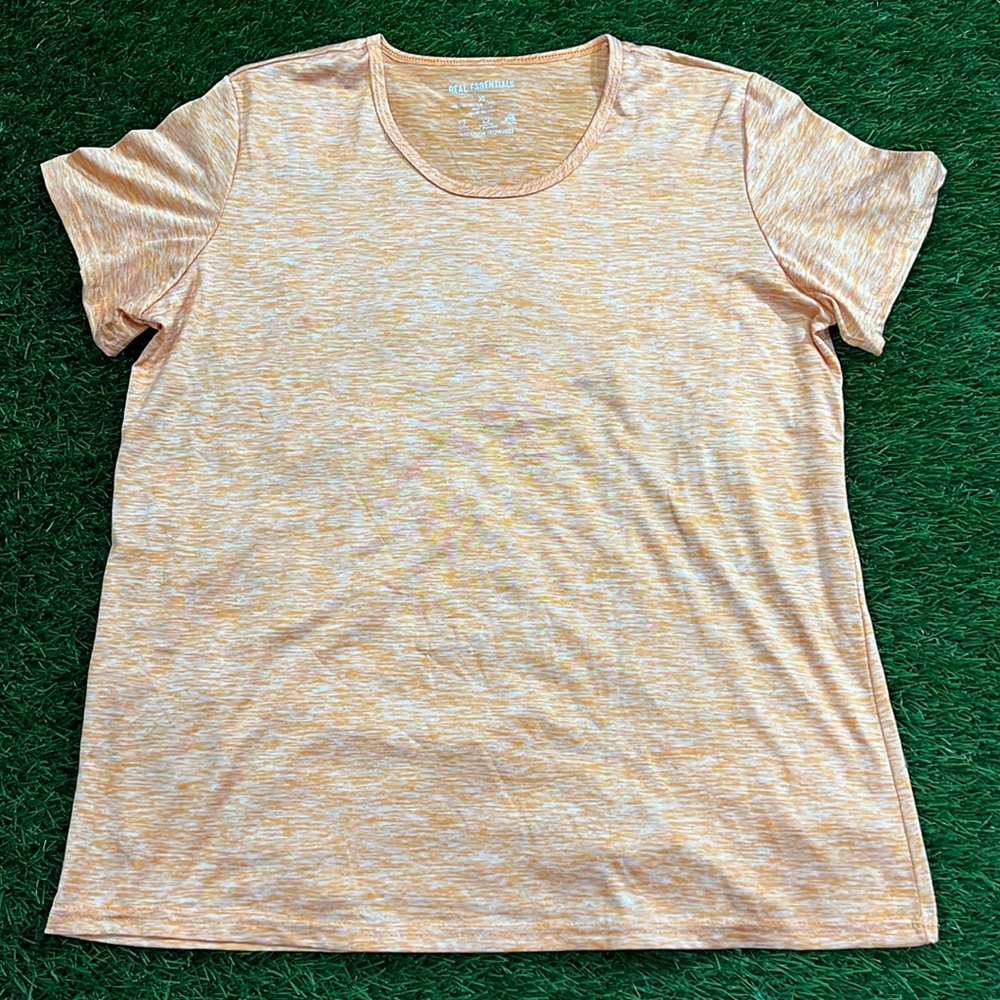Women’s Real Essentials T-shirt